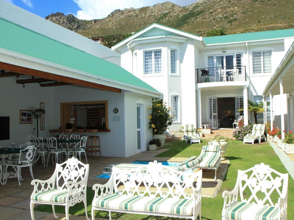 Gordon'S Beach Lodge Gordonʼs Bay Exterior foto